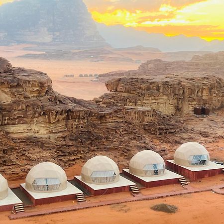 Maraheb Luxury Camp Hotel Wadi Rum Bagian luar foto