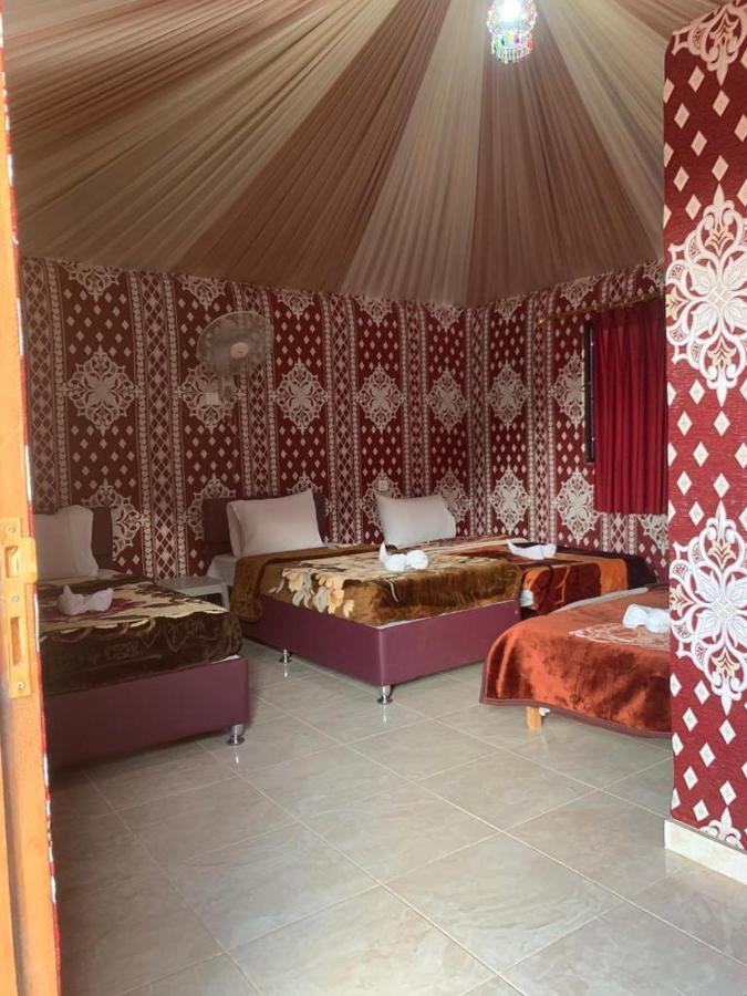 Maraheb Luxury Camp Hotel Wadi Rum Bagian luar foto